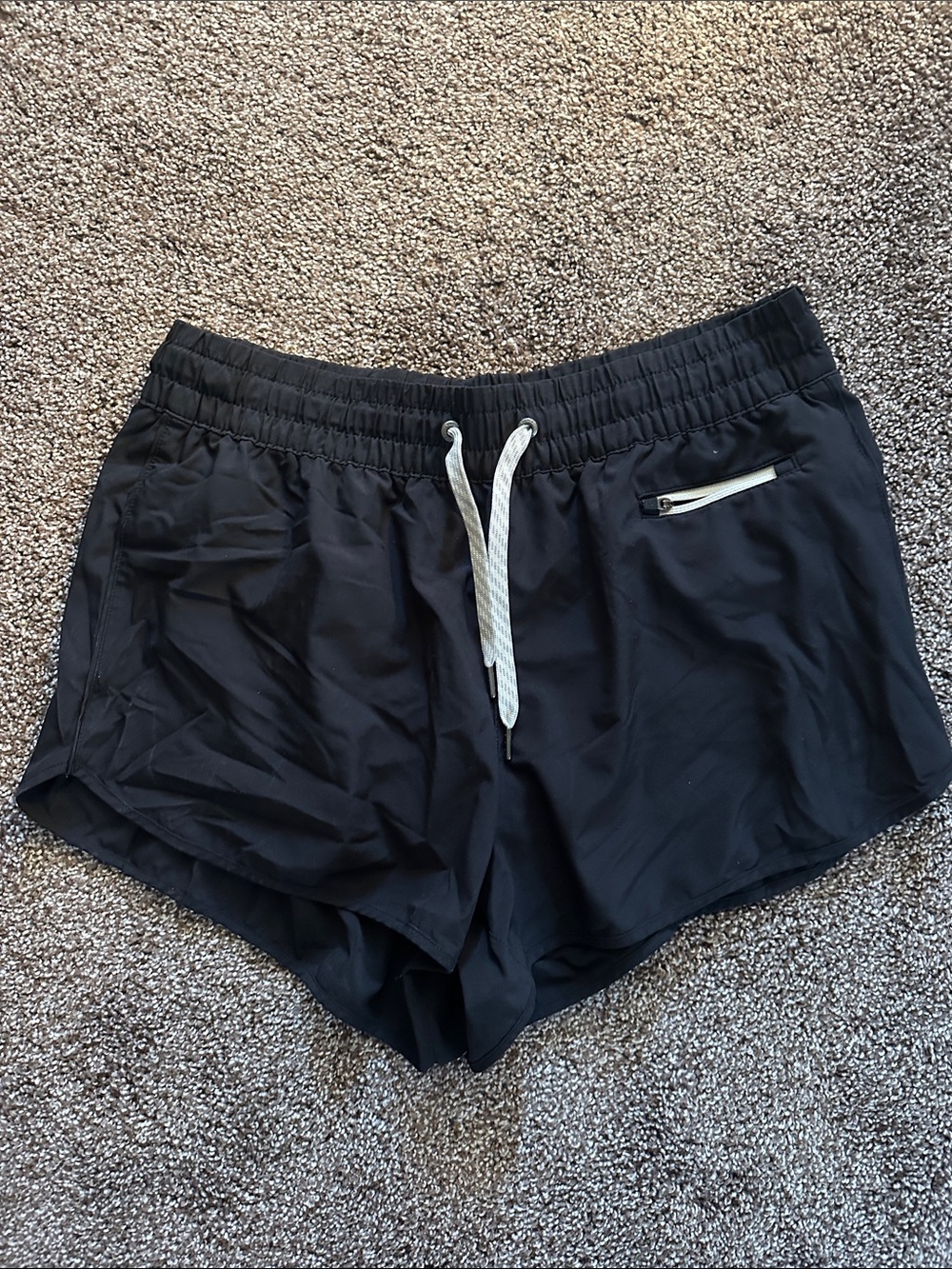 Vuori running shorts